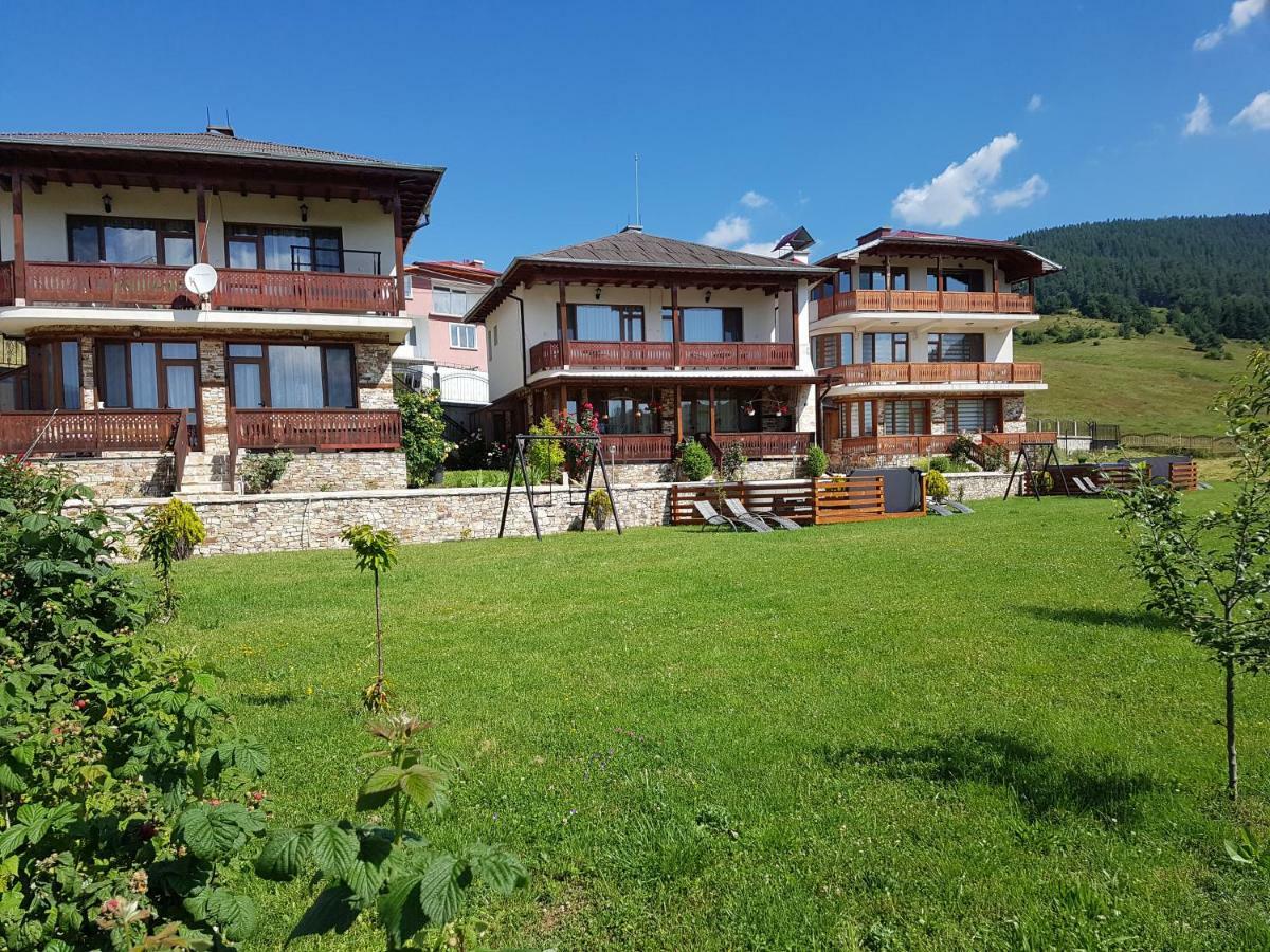 Къщи За Гости Башеви Szarnica Kültér fotó